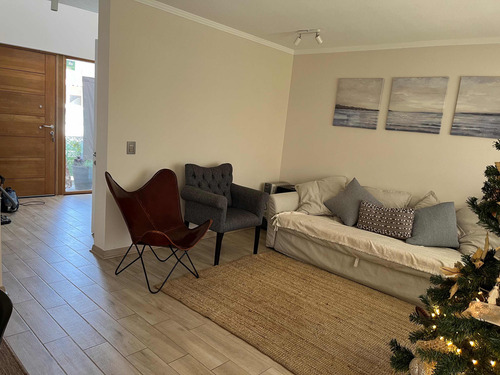 Venta Casa 3D 3B 3E Chicureo - Colina