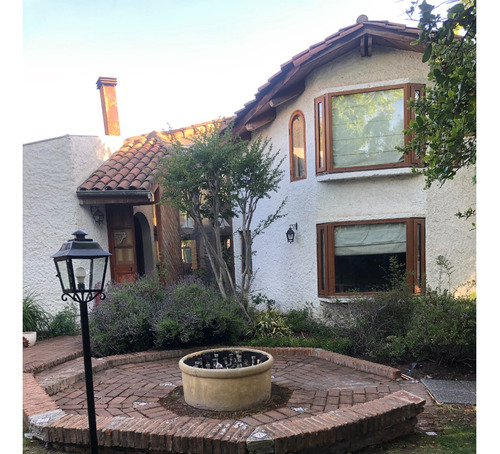 Venta Casa NOSP 5D en suite Walk-in cl&oacute;set 4B 3E 1B La Reina Alta - La Reina