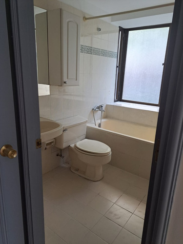 Arriendo Departamento SO 4D en suite 3B 1E 1B Las Lilas - Providencia