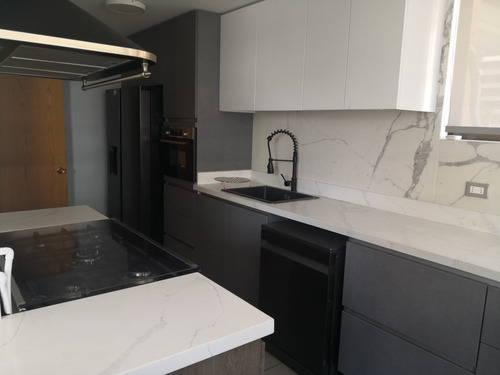 Venta Departamento 3D 3B 2E Barrio El Golf - Las Condes