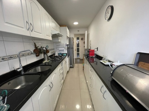 Venta Departamento O 3D en suite 2B 1E 1B Metro Monse&ntilde;or Eyzaguirre - &Ntilde;u&ntilde;oa