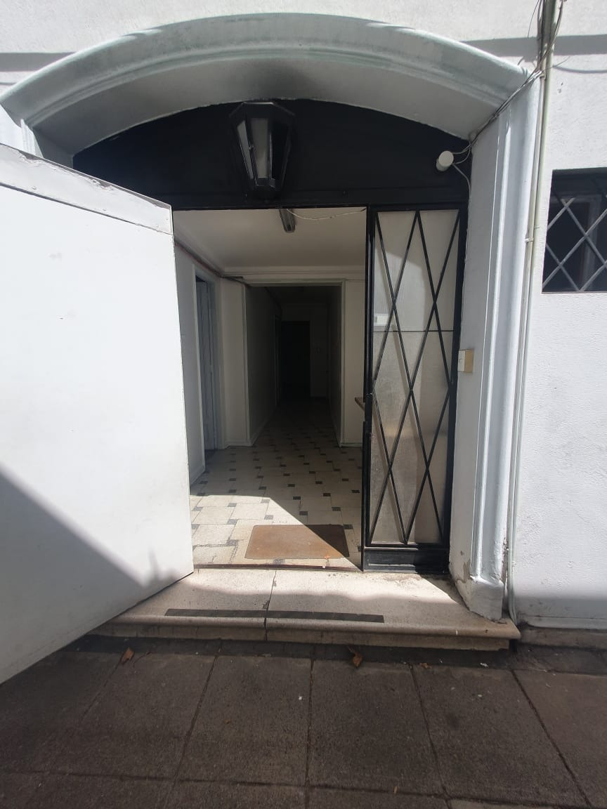 Arriendo Oficina 4B 6E 1Bd Los Leones - Providencia