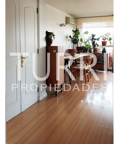 Arriendo Departamento N 2D en suite 2B 1E 1B Barrio El Golf - Las Condes