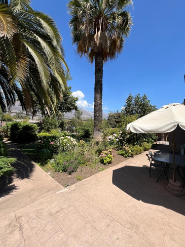 Venta Casa NO 5D en suite Walk-in cl&oacute;set 5B 6E 2B Carlos Ossand&oacute;n - La Reina