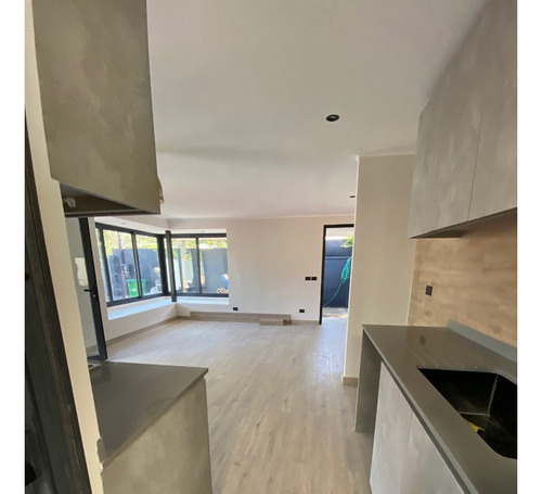 Venta Casa NO 3D 2B 2E 1B Juan XXIII - Vitacura