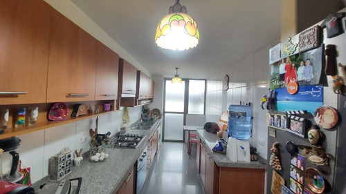 Venta Departamento NP 4D en suite Walk-in cl&oacute;set 3B 1E 1B Metro &Ntilde;u&ntilde;oa - &Ntilde;u&ntilde;oa