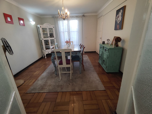 Venta Casa N 5D 2B 3E 1B Vaticano - Las Condes