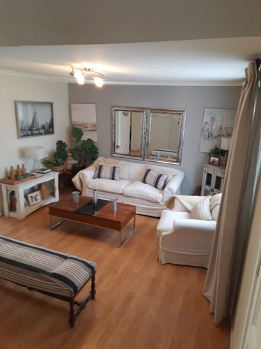 Venta Casa P 3D 2B 1E Estadio Nacional - &Ntilde;u&ntilde;oa