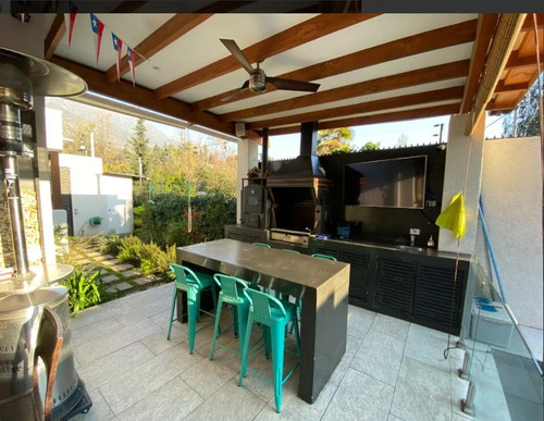 Venta Casa NP 6D en suite Walk-in cl&oacute;set 4B 2E 1B La Reina Alta - La Reina