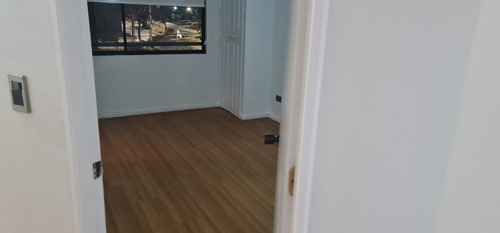 Venta Departamento O 1D en suite 1B 1E 1B Metro Sim&oacute;n Bolivar - La Reina