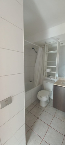 Arriendo Departamento 2D en suite 2B 1E 1B Los Leones - Providencia