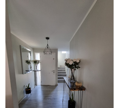 Venta Casa S 4D en suite Walk-in cl&oacute;set 3B 4E Chicureo - Colina