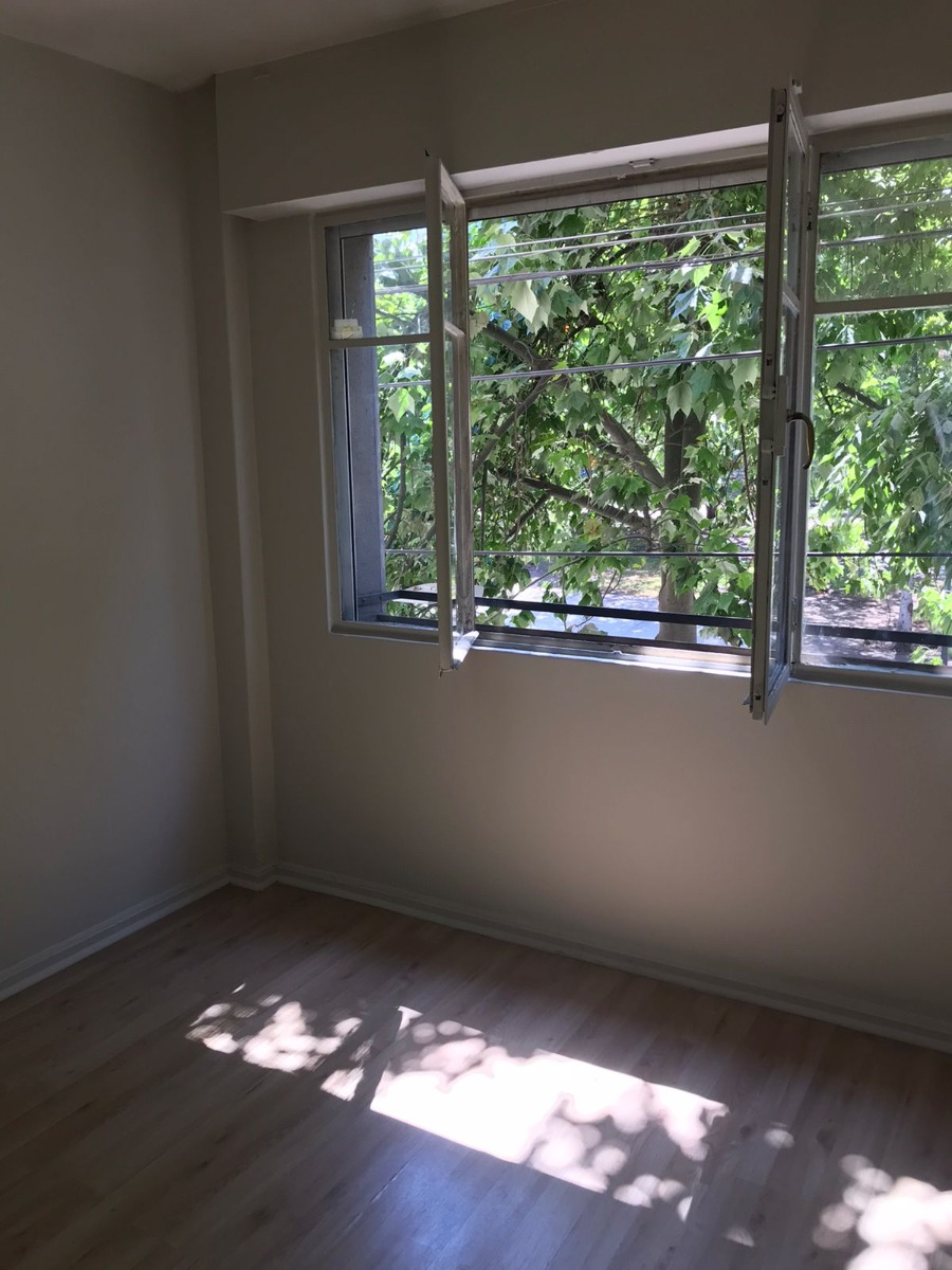 Venta Oficina 1B Plaza Italia - Providencia