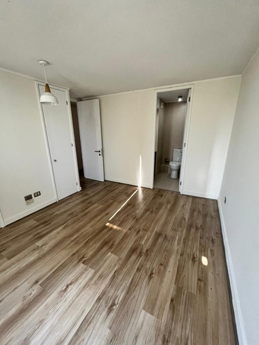 Arriendo Departamento NO 2D en suite 2B 1E 1B Campus Oriente - Providencia