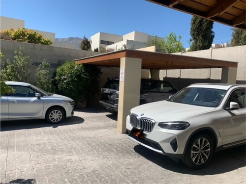 Venta Casa NOSP 4D en suite Walk-in cl&oacute;set 4B 6E 1B Chicureo - Colina