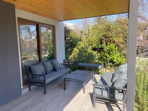 Venta Casa O 5D en suite Walk-in cl&oacute;set 6B 2E 2B San Carlos de Apoquindo - Las Condes