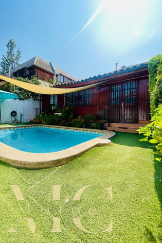 Venta Casa O 4D en suite Walk-in cl&oacute;set 2B 2E Parque Bot&aacute;nico - &Ntilde;u&ntilde;oa