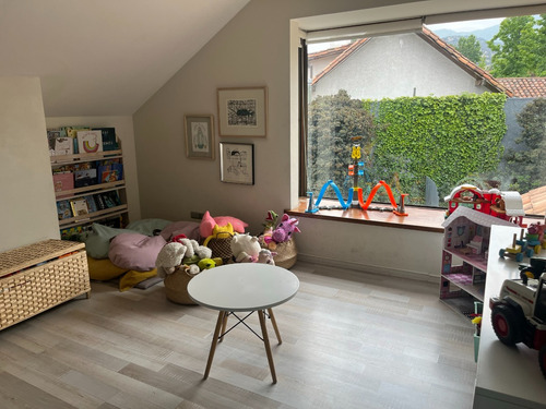 Venta Casa NO 6D en suite 5B 2E 2B La Dehesa - Lo Barnechea