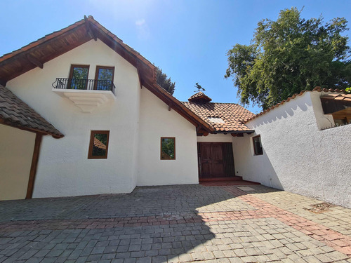 Arriendo Casa 5D 4B 2E Mall Sport - Las Condes