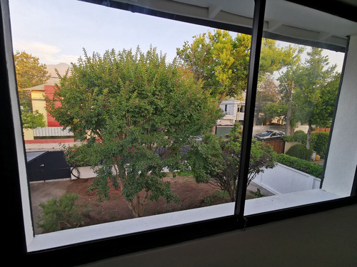 Venta Casa P 4D 3B 2E 1B Metro Pr&iacute;ncipe de Gales - Country Club - La Reina