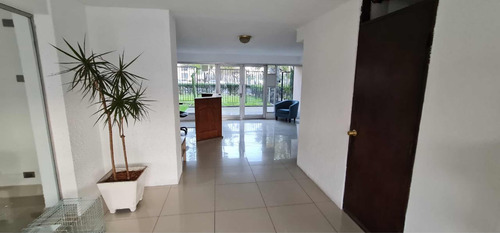 Arriendo Departamento 2D 2B 1E Los Dominicos - Las Condes