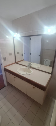 Arriendo Departamento NO 4D en suite 3B 2E 1B Metro Manquehue - Apumanque - Las Condes