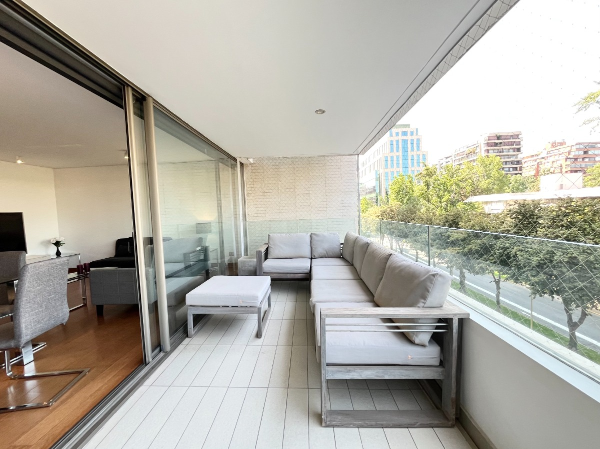 Arriendo Departamento S 4D en suite Walk-in cl&oacute;set 3B 2E 1Bd Barrio El Golf - Las Condes
