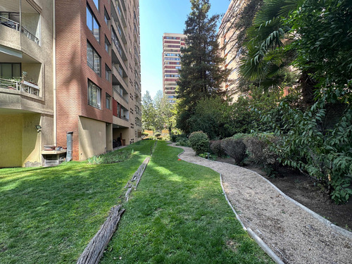 Arriendo Departamento 1D 1B 1E 1B Metro Escuela Militar - Las Condes