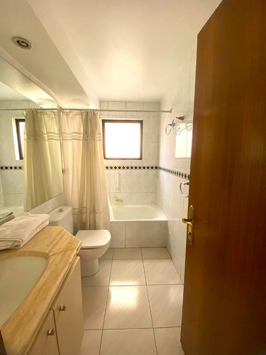 Arriendo Departamento NP 3D en suite 2B 1E 1B Barrio El Golf - Las Condes