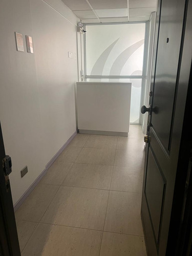 Arriendo Oficina 2B Pedro de Valdivia - Providencia