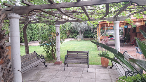 Arriendo Casa 4D 5B 2E 3B Barrio Italia - Providencia