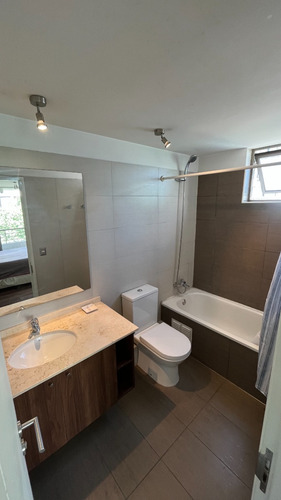 Venta Departamento SP 4D en suite Walk-in cl&oacute;set 3B 1E 1B Estadio Nacional - &Ntilde;u&ntilde;oa