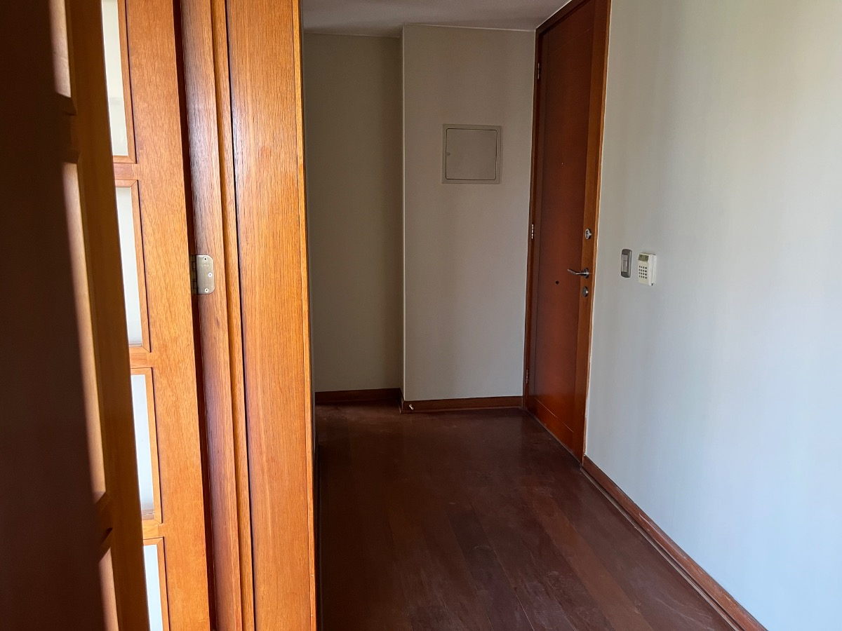 Arriendo Departamento SO 3D en suite Walk-in cl&oacute;set 4B 2E 1Bd Las Lilas - Providencia