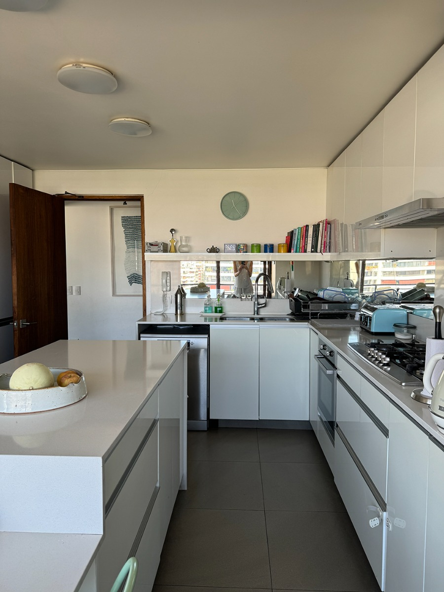 Venta Departamento NO 4D en suite 3B 1E 1Bd Parque Bicentenario - Vitacura