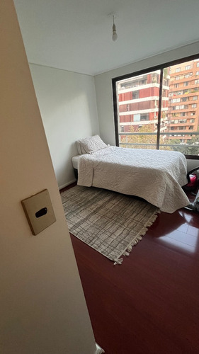Arriendo Departamento SO 2D en suite Walk-in cl&oacute;set 2B Barrio El Golf - Las Condes