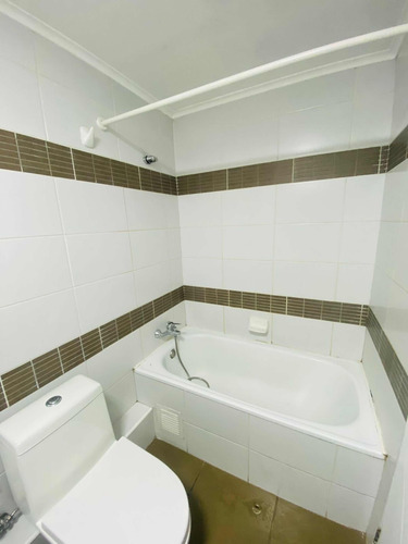 Arriendo Departamento 2D en suite 2B 1E 1B Barrio Italia - Providencia