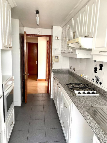 Venta Departamento NO 4D en suite Walk-in cl&oacute;set 3B 2E 1B Metro Manquehue - Apumanque - Las Condes