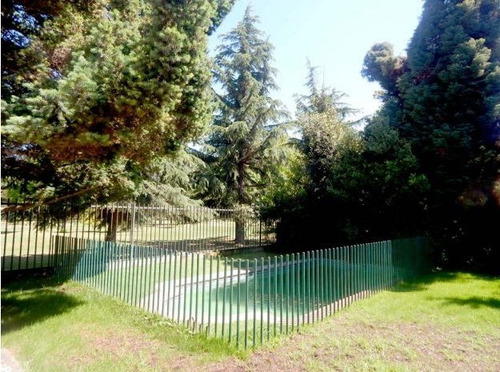 Arriendo Casa 4D en suite Walk-in cl&oacute;set 3B 3E 1B Juan XXIII - Vitacura