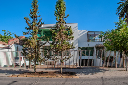 Arriendo Oficina 6B 12E 2B Barrio Italia - Providencia