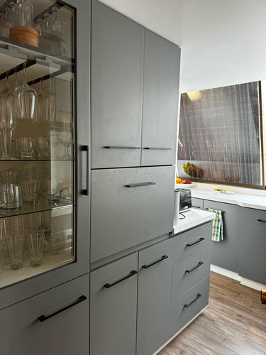 Venta Departamento 2D 3B 1E Barrio El Golf - Las Condes