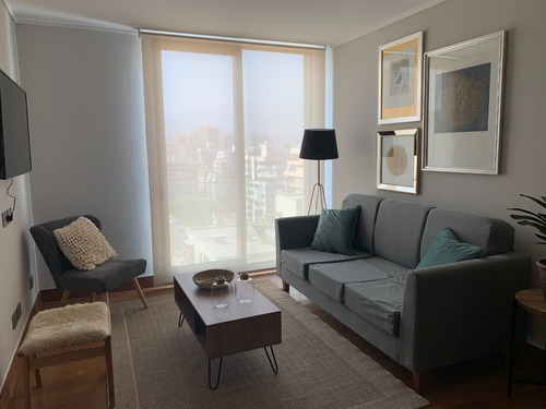 Arriendo Departamento NO 1D en suite Walk-in cl&oacute;set 1B 1E 1B Metro Escuela Militar - Las Condes