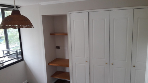 Arriendo Departamento NO 2D en suite 2B 1E 1B Centro Financiero - Las Condes