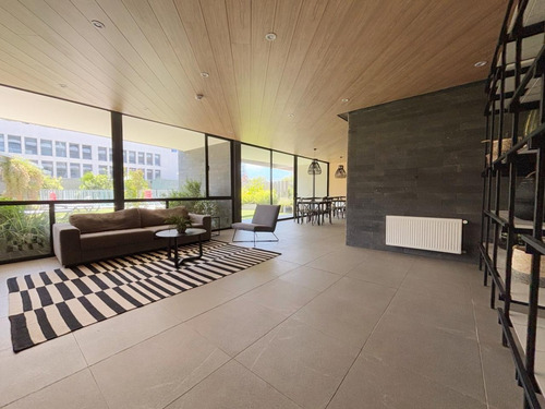 Venta Departamento SP 2D en suite Walk-in cl&oacute;set 2B 1E 1B La Dehesa - Lo Barnechea