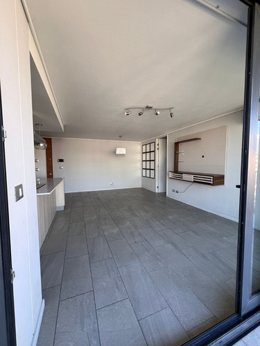 Arriendo Departamento SO 2D en suite Walk-in cl&oacute;set 2B 1E 1B In&eacute;s de Su&aacute;rez - Providencia