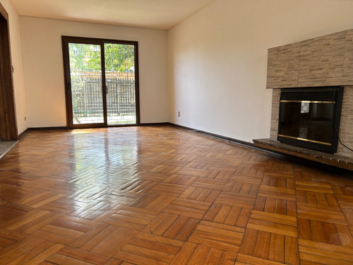 Arriendo Casa 3D 2B 3E Sebasti&aacute;n Elcano - Las Condes