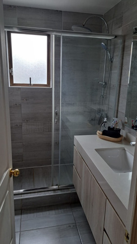 Venta Casa 4D 4B 2E 1B San Carlos de Apoquindo - Las Condes