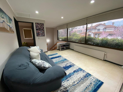 Arriendo Casa NO 5D en suite Walk-in cl&oacute;set 5B 3E Los Dominicos - Las Condes