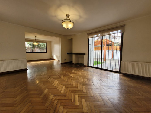 Arriendo Casa 5D en suite Walk-in cl&oacute;set 4B 2E Metro Hernando de Magallanes - Las Condes