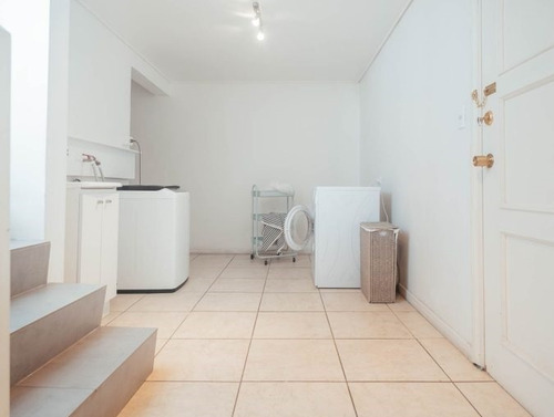 Arriendo Departamento 2D en suite Walk-in cl&oacute;set 3B 1E Barrio El Golf - Las Condes