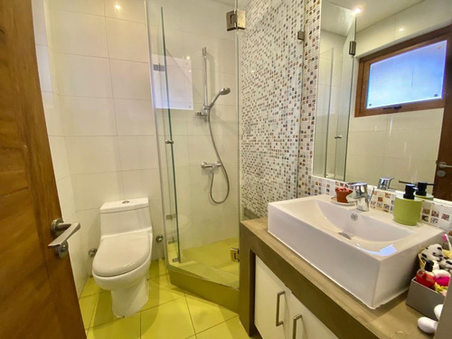 Venta Casa NO 7D en suite Walk-in cl&oacute;set 7B 5E 1B La Reina Alta - La Reina